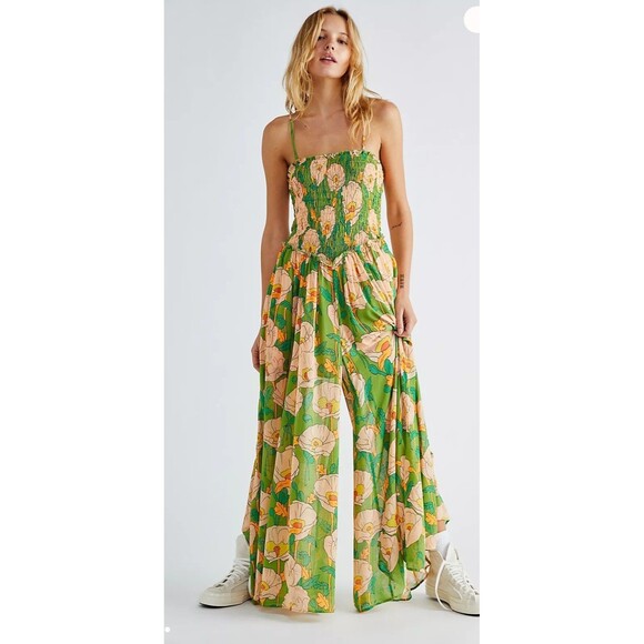 FREE PEOPLE Sophia Jumpsuit XL Floral Avocado Combo Smocked Missing Stra… - Picture 1 of 12